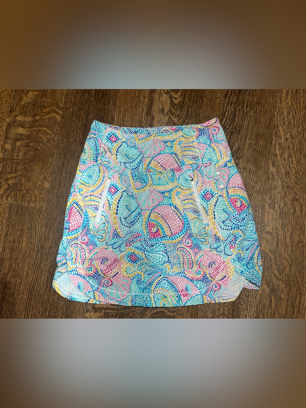 Golf tennis Pickleball SKORT by IBKUL extra small. Dotted fish print.